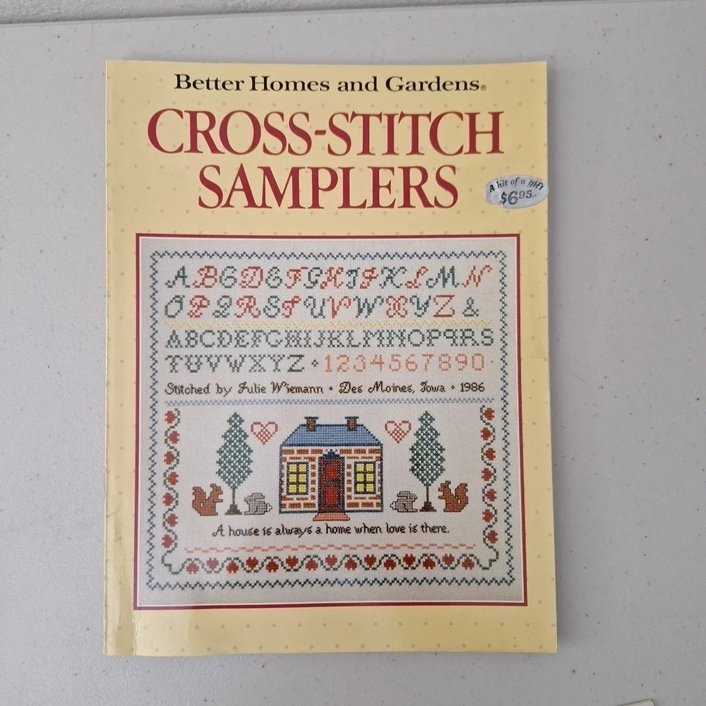 5 Design Books Stitchery Embroidery Cross Stitch, Vintage & Modern Series